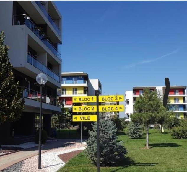Tranzzit Airport Apartment II Otopeni Exterior foto